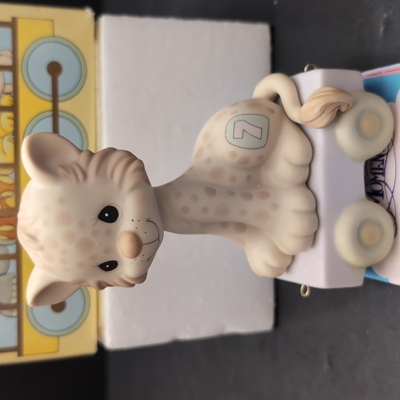 Enesco Precious Moments Wishing You Grrr-eatness #7 Baby Cheetah. - Picture 2 of 7